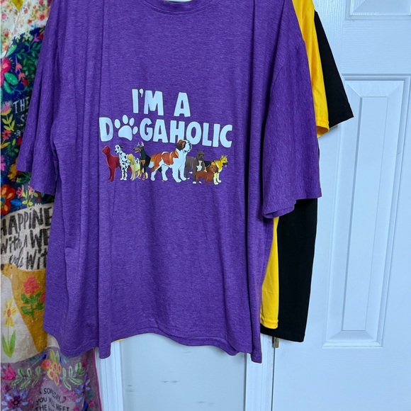 Purple Dogaholic T-Shirt - Picture 1 of 4